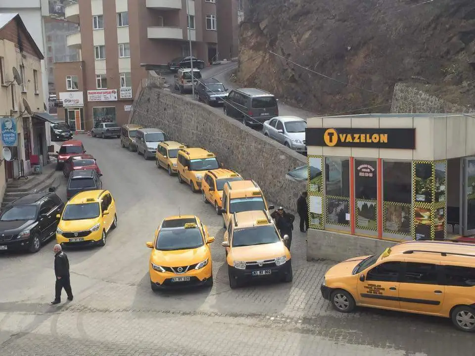 Vazelon Taksi Durağı